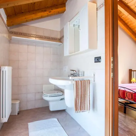 Laura - Dma320 By Interhome Appartamento *