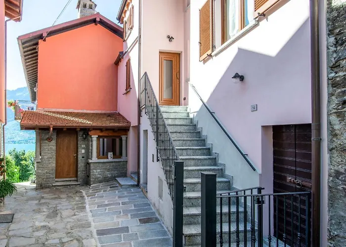 Laura - Dma320 By Interhome *