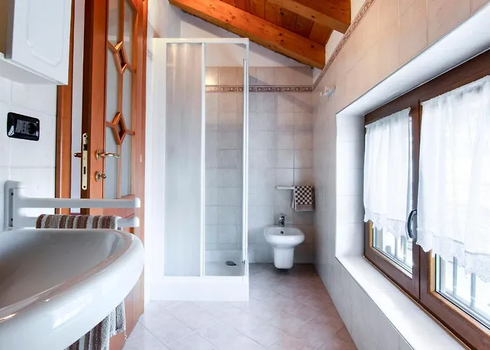 Laura - Dma320 By Interhome Appartement Vercana