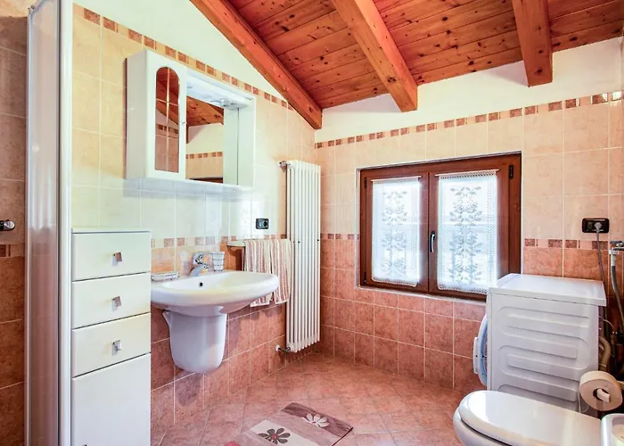Laura - Dma320 By Interhome Vercana