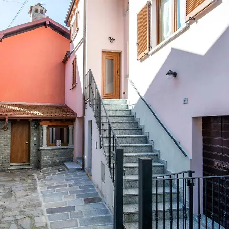 Laura - Dma320 By Interhome *