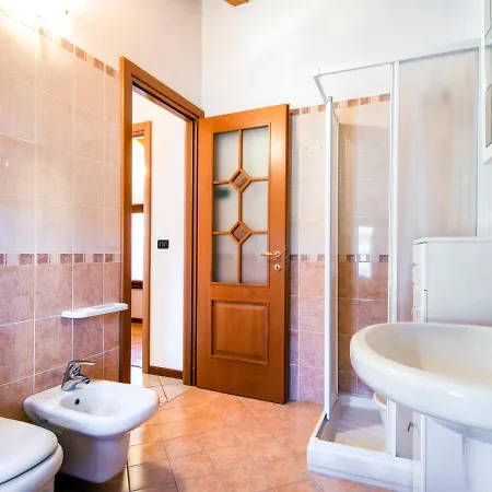 Laura - Dma320 By Interhome *